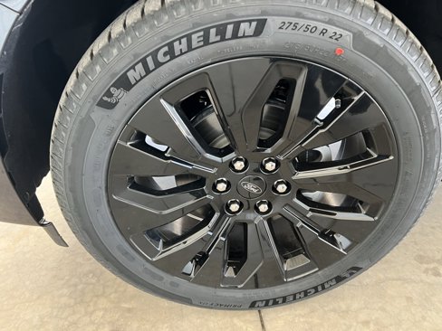 New 2025 Ford Expedition Platinum w/ Stealth Appearance Package image 33