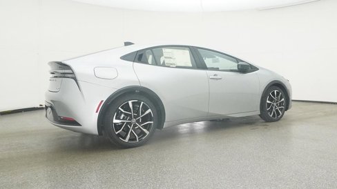 New 2025 Toyota Prius XLE image 22