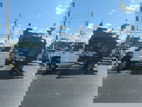 New 2025 Ford F550 4x4 Crew Cab image 34