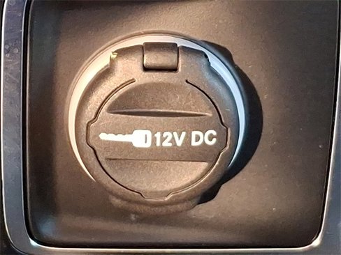 Used 2024 Jeep Wrangler Unlimited image 26