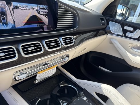 New 2026 Mercedes-Benz GLE 450 4MATIC image 9