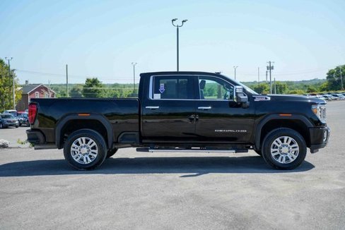 Used 2023 GMC Sierra 2500 Denali image 4