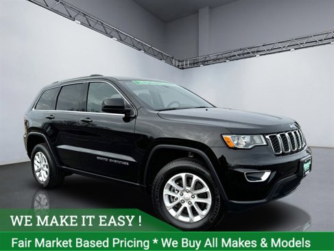 Used 2021 Jeep Grand Cherokee Laredo image 1