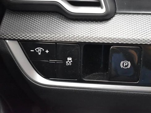 Used 2024 Kia Sportage LX image 22