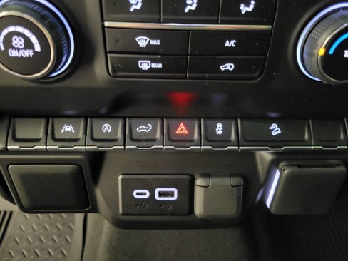 Used 2025 Chevrolet Silverado 1500 Custom Trail Boss image 6