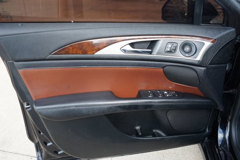 Used 2019 Lincoln MKZ Reserve image 21