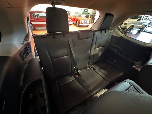 Used 2024 Toyota Grand Highlander XLE image 28
