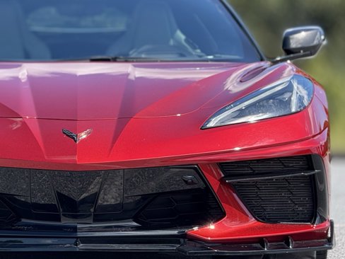 Used 2022 Chevrolet Corvette Stingray Preferred Cpe w/ Body-Color Dual Roof Package image 14
