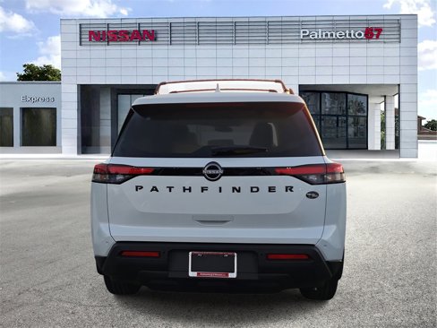 New 2025 Nissan Pathfinder SV w/ Black Appearance Package image 4