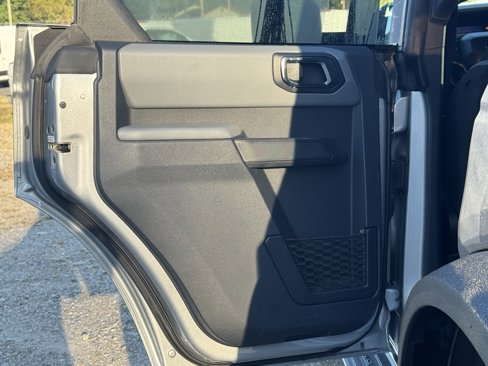 Used 2022 Ford Bronco Big Bend image 15