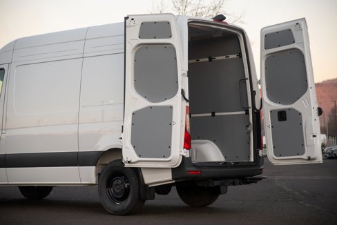 Used 2025 Mercedes-Benz Sprinter 2500 image 18
