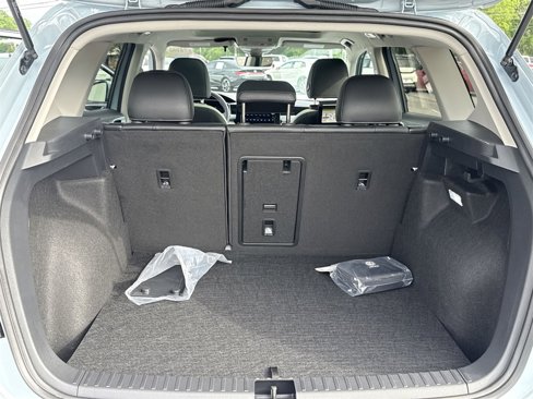 New 2025 Volkswagen Taos SE image 46