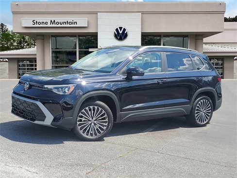 New 2026 Volkswagen Atlas Peak Edition image 1
