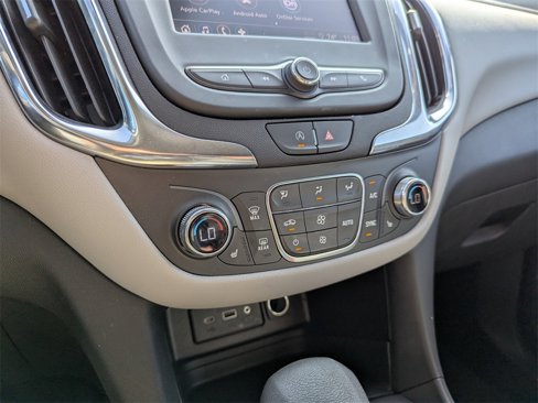 Used 2024 Chevrolet Equinox LT image 23