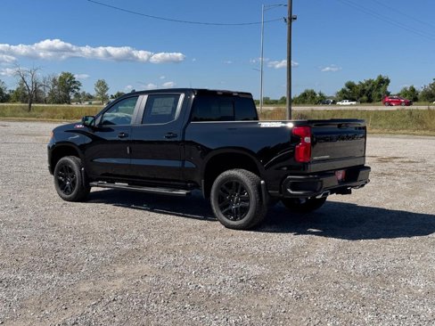 New 2026 Chevrolet Silverado 1500 LT Trail Boss w/ Convenience Package II image 3