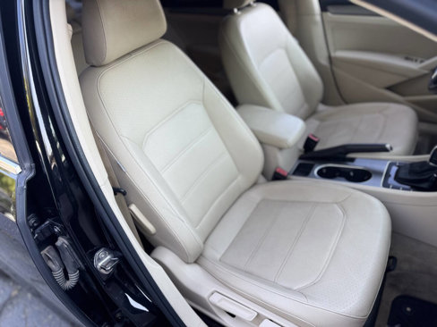Used 2014 Volkswagen Passat TDI SE image 20