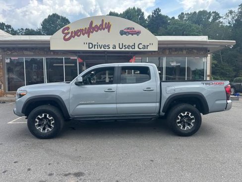 Used 2019 Toyota Tacoma SR5 image 1