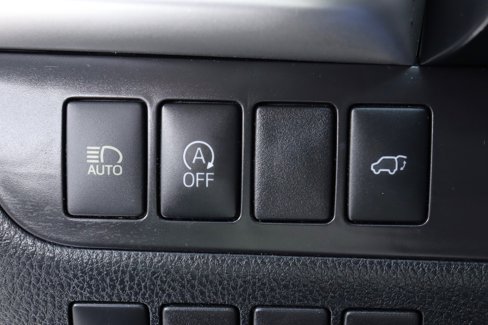 Used 2019 Toyota Highlander AWD V6 image 57