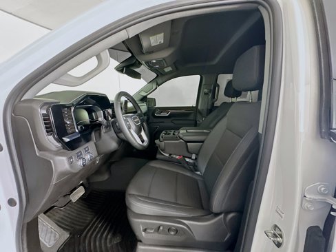 Used 2024 GMC Sierra 1500 Elevation image 13