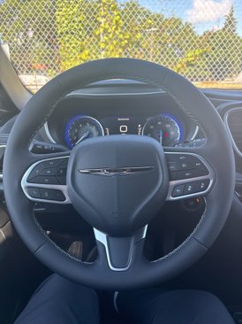 New 2026 Chrysler Pacifica Select image 22