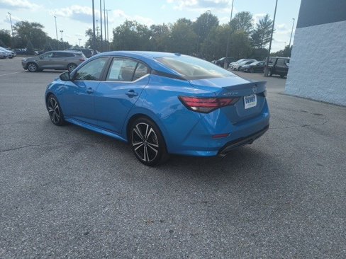 Used 2022 Nissan Sentra SR image 3