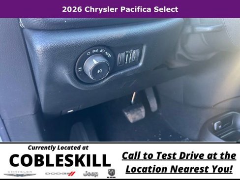 New 2026 Chrysler Pacifica Select image 19