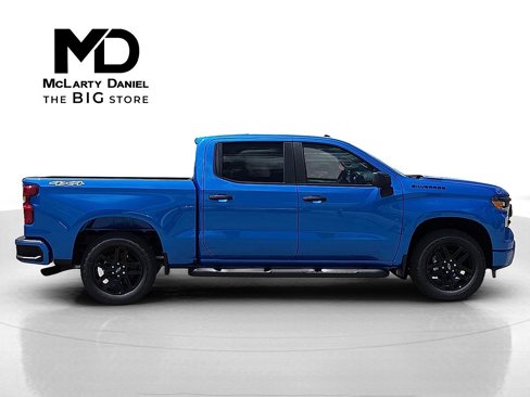 New 2026 Chevrolet Silverado 1500 Custom w/ Turbomax Blackout Package image 6