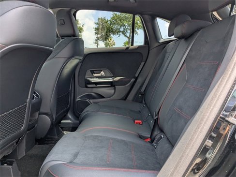 New 2026 Mercedes-Benz GLA 250 image 14