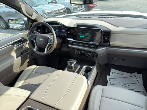 New 2026 Chevrolet Silverado 1500 LTZ image 17