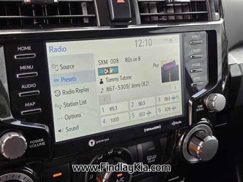 Used 2024 Toyota 4Runner TRD Off-Road Premium image 28
