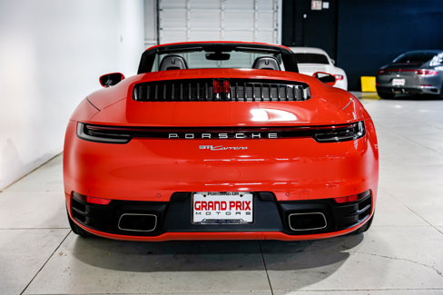Used 2022 Porsche 911 Carrera image 4