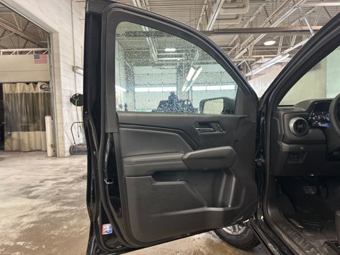 New 2025 Chevrolet Colorado LT w/ LT Convenience Package image 12