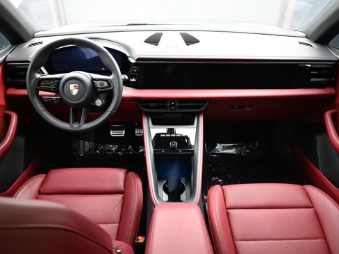 Certified 2025 Porsche Macan 4S Electric image 23