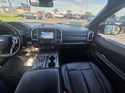 Used 2019 Ford Expedition XLT w/ Equipment Group 201A image 25