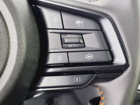 Used 2025 Subaru Crosstrek 2.5i Limited w/ Popular Package #3A image 18