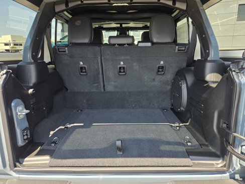 New 2025 Jeep Wrangler Unlimited Rubicon 4xe image 32
