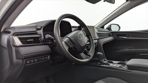 Used 2025 Toyota Camry LE image 23
