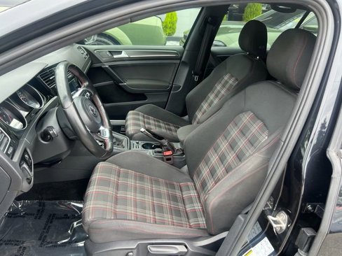 Used 2019 Volkswagen GTI 4-Door image 9
