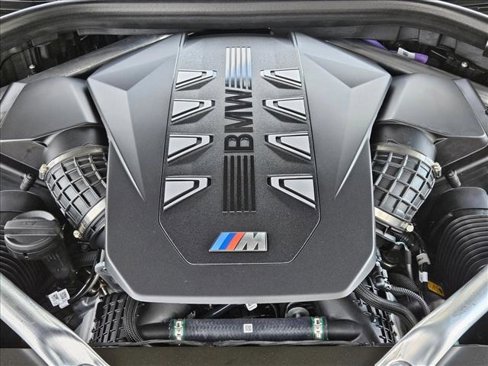 New 2026 BMW X5 M60i w/ Climate Comfort Package image 16