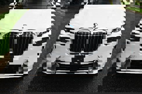 Used 2024 BMW X7 xDrive40i image 14