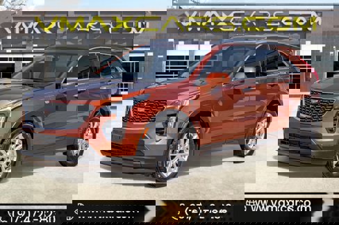 Used 2019 Cadillac XT4 Luxury w/ Cold Weather Package image 1