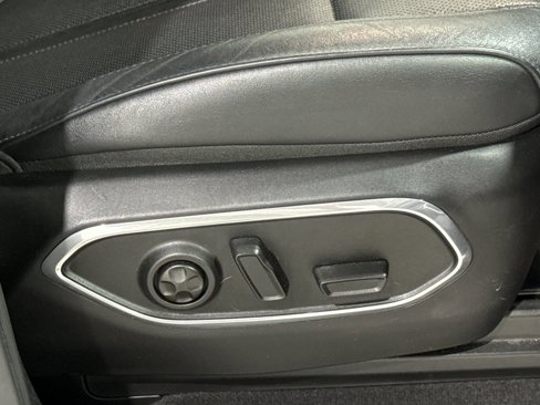Used 2023 Jeep Wagoneer Series II image 26