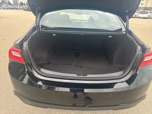 Used 2024 Chevrolet Malibu LT image 16