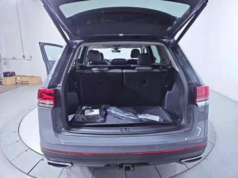 New 2025 Volkswagen Atlas SEL image 23