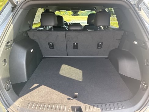 New 2025 Chevrolet Equinox LT w/ Convenience Package II image 9