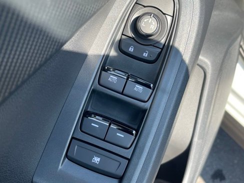 New 2025 Subaru Crosstrek 2.5i Premium w/ Convenience Package #2 image 16