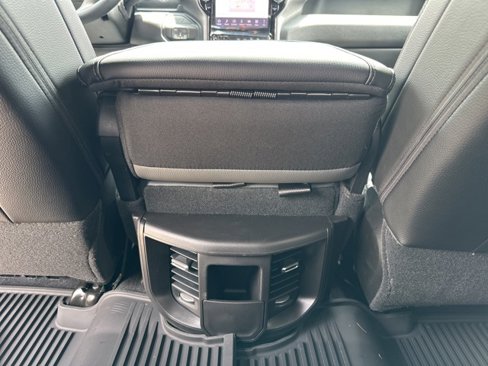 New 2025 RAM 2500 Tradesman image 32