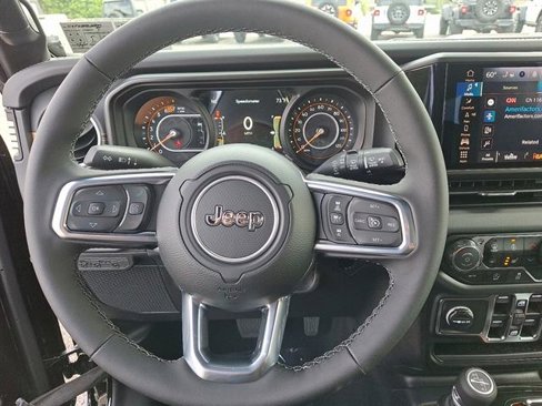 New 2025 Jeep Wrangler Unlimited Sahara image 15