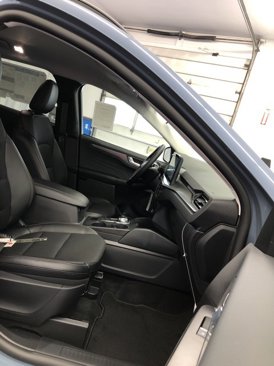 New 2025 Ford Escape SE image 31