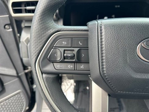Certified 2025 Toyota 4Runner Limited image 19